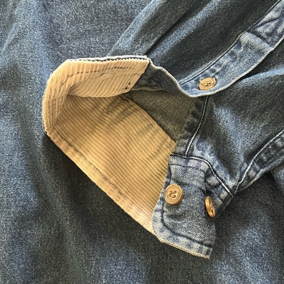 vintage 90s denim shirt - Picture 2 of 6